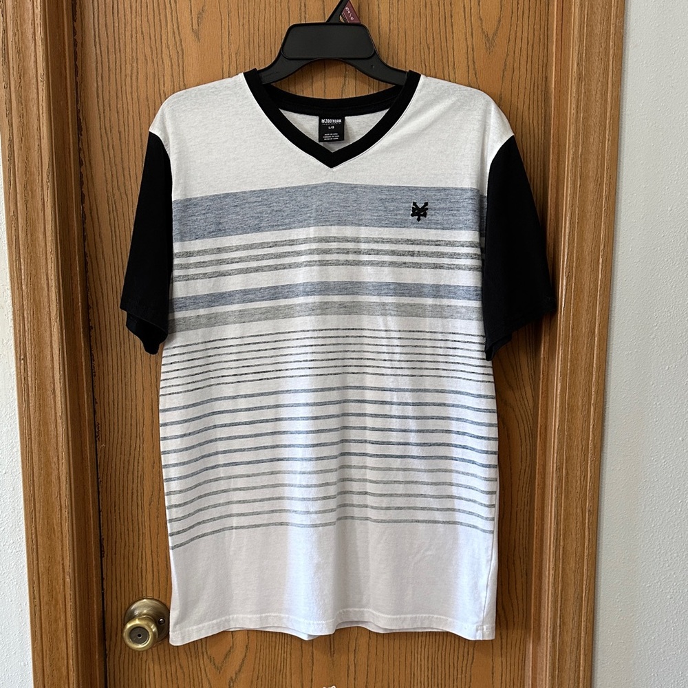 Zoo York Black and Gray Striped Tee